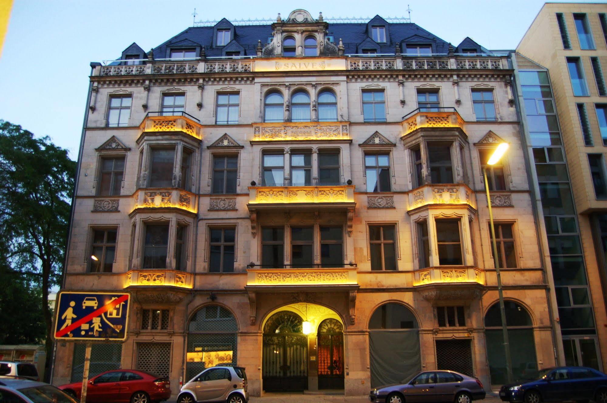 Aptc Downtown Monument4Rent Near Checkpoint Charlie Berlin Exterior photo