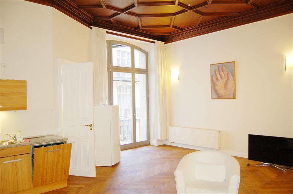 Aptc Downtown Monument4Rent Near Checkpoint Charlie Berlin Exterior photo